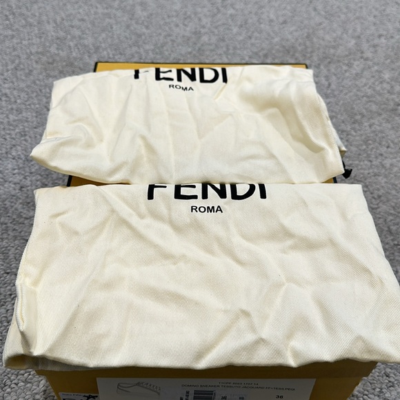 Fendi womens sneakers - Picture 6 of 6